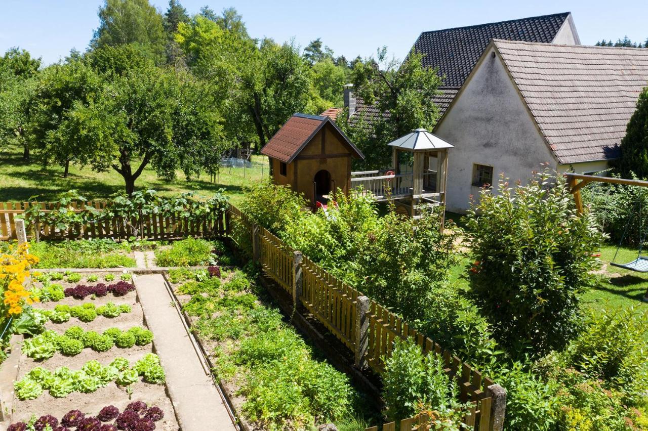 Gasthof-Pension Brauner Hirsch In Alfeld - Mittelfranken Luaran gambar